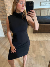 Charger l&#39;image dans la galerie, Robe sexy rib noir col roulé
