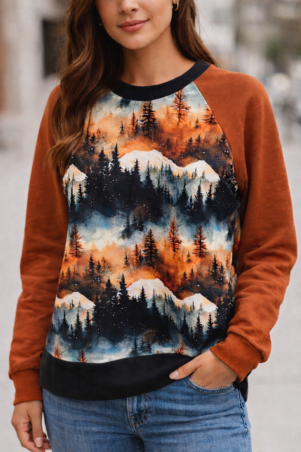 CHANDAIL montagne noir et manche ROUILLE