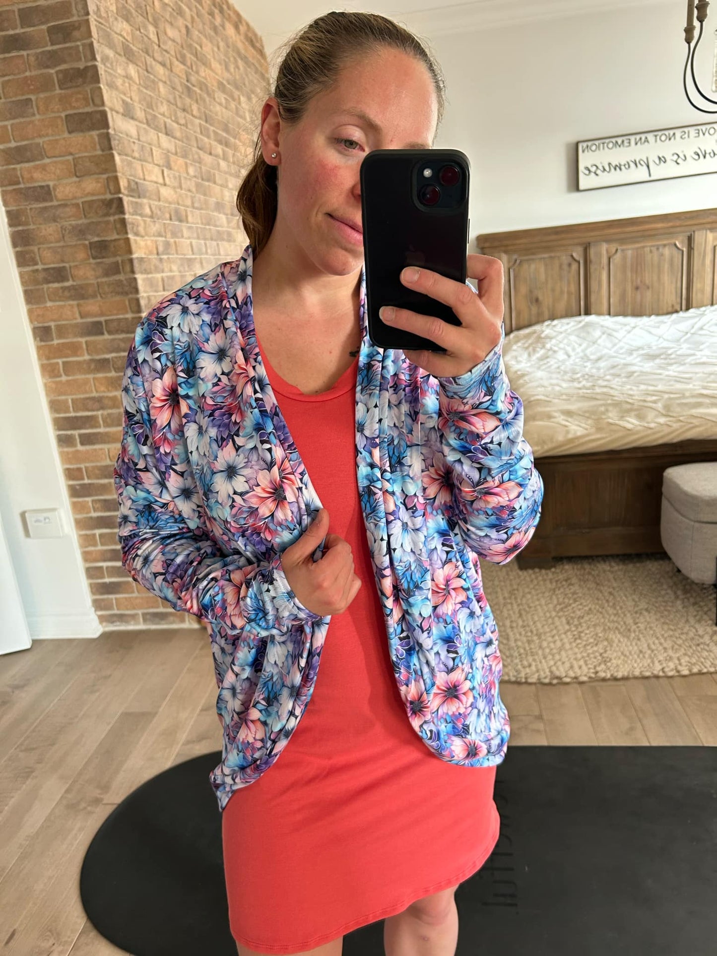 cardigan fleuri bleu/rose